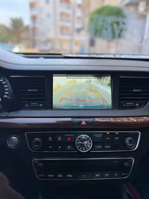 Kia k7 image 8