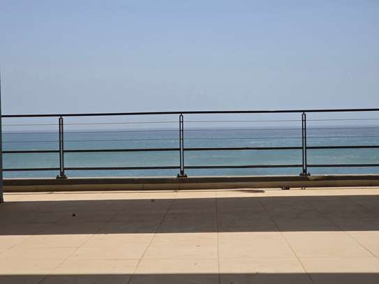 Duplex F4 Vue Sur Mer Corniche Mermoz image 1