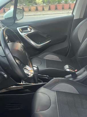 Peugeot 2008 2016 image 7