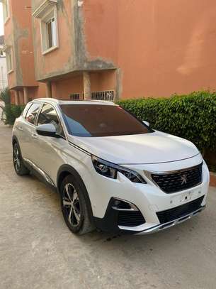 Peugeot 3008 image 2