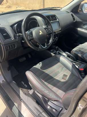 Mitsubishi Rvr Gt w2018 image 11