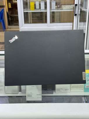 Lenovo ThinkPad E14 Gen 2 2022 image 3