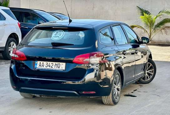 Peugeot 308 image 13