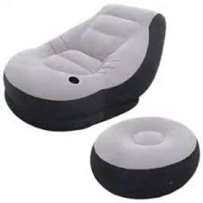 Fauteuil et pouf gonflable Intex image 3