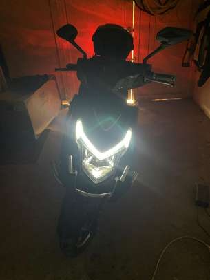 Electrique scooter - pas d'entretien et d'essence image 3