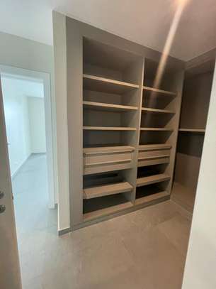 Appartement en duplex  à louer aux Almadies image 12