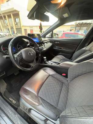 Toyota Chr 2017 image 2
