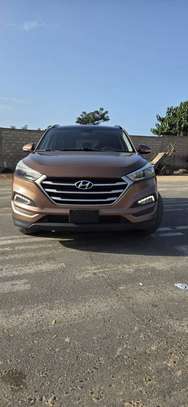 Hyundai Tucson Luxury 2017 image 1