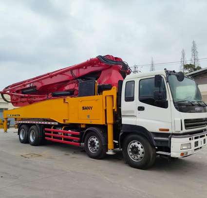 Camion pompe à Béton SANY image 1