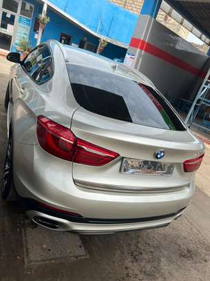 BMW X6 Diesel 2015 full option image 2