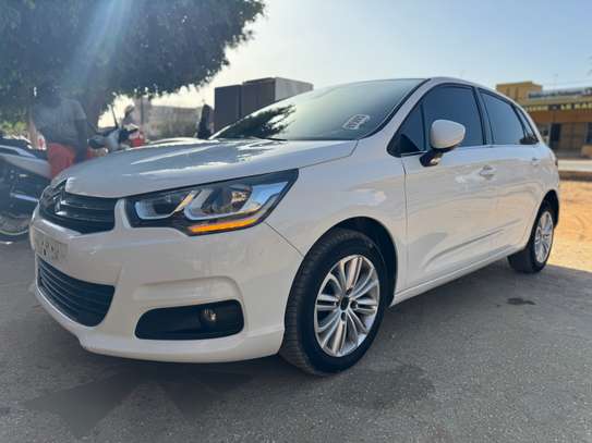 Citroën C4 image 3