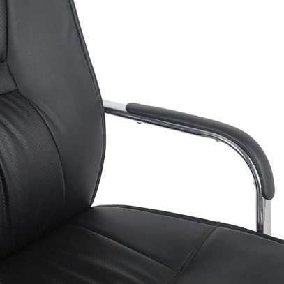 Chaise bureau cuir noir métal chromé sans roulettes image 4