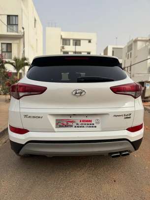 Hyundai tucson 2017 image 8