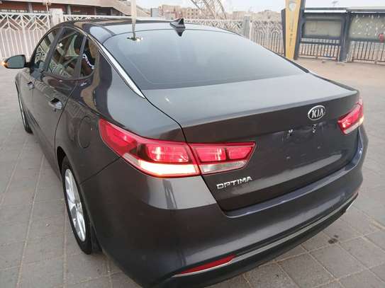 Kia Optima 2017 image 6