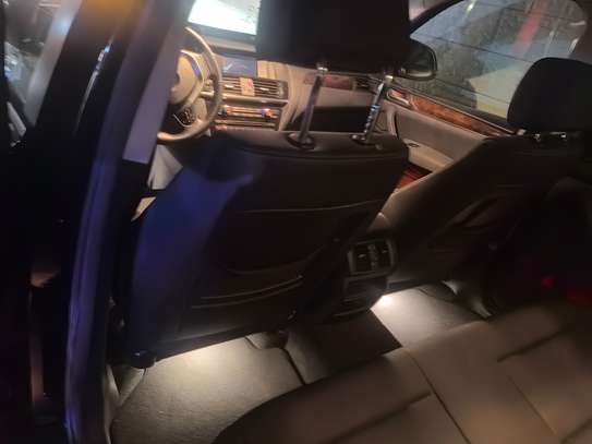 BMW X3 SUV SDrive 28i noir spacieux confort et puissance image 11