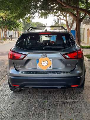 Nissan Rogue SL 2017 image 3