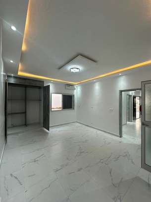 Superbe appartement de type F4 à louer image 9