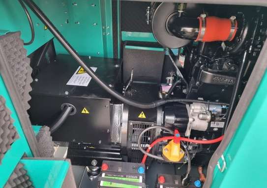 GROUPE ÉLECTROGÈNE CUMMINS NEUF image 9
