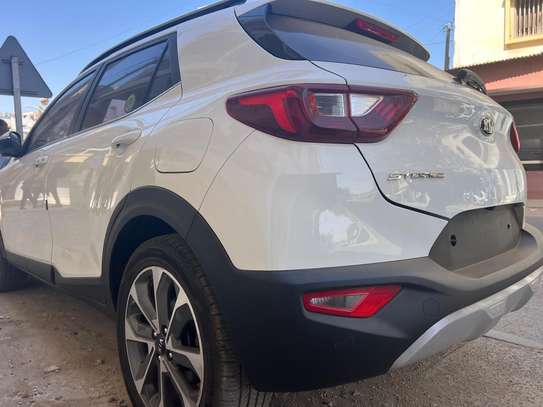 KIA STONIC 2017/2018 image 11