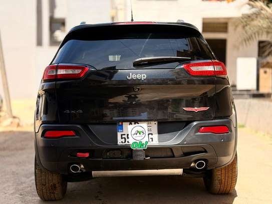 LOCATION JEEP CHEROKEE TRAILHAWK image 2
