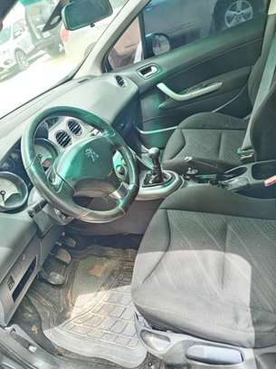 peugeot 308 image 3