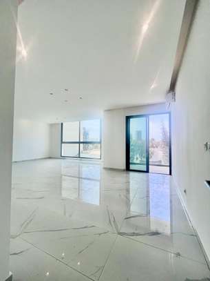Appartement F5 à louer au Point E image 10