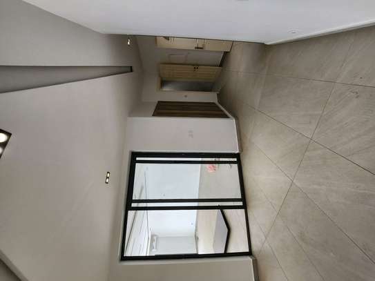 Appartement aux Almadies Sur la route de King Fahd image 14