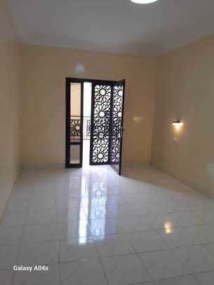 APPARTEMENT 3 CHAMBRES SALON A LOUER A ZAC MBAO image 11