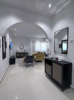 Studio meublé à louer - liberté 6 extension image 7