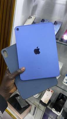 IPAD 10ème 64 + cellulaire image 1