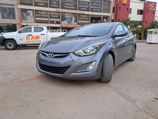 Hyundai elantra image 3