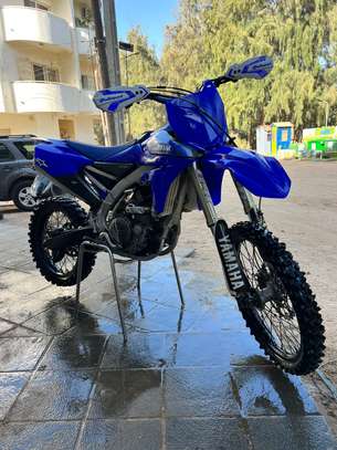 YAMAHA YZF 450 image 4