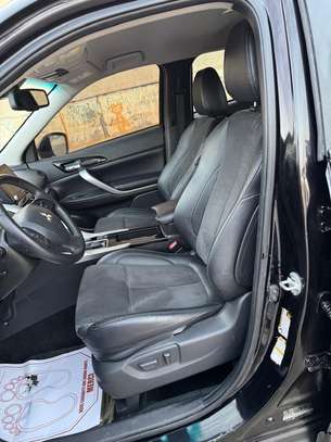 MITSUBISHI ÉCLIPSE CROSS image 8