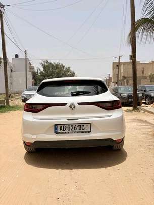 RENAUT MEGANE 4 image 7