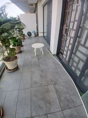 Appartement Meublé à louer aux Almadies image 7