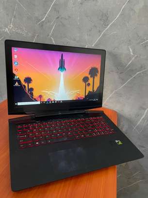 Lenovo y700,core i7 image 2
