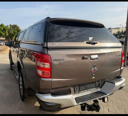 MITSUBISHI L200 - 2017 image 13