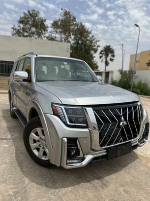 Mitsubishi Pajero 2018 image 13