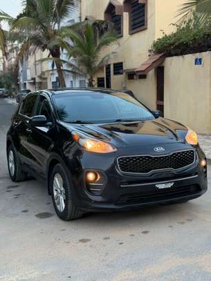 KIA SPORTAGE image 9
