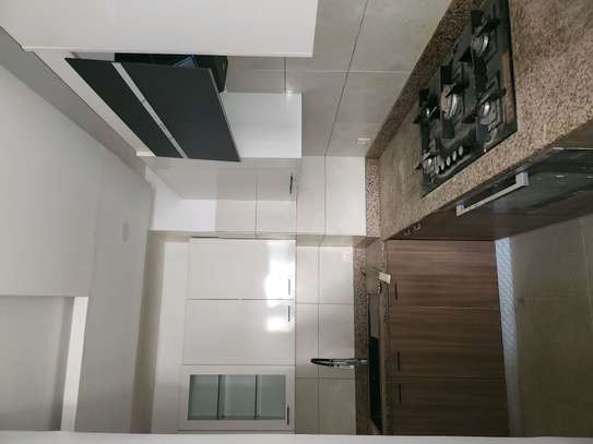 Appartement aux Almadies Sur la route de King Fahd image 3
