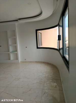 Appartement F4 standing à louer à Sacré cœur 3 image 4