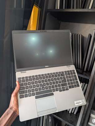 Dell 5501 / i5 10th/ SSD 256gb / 16gb ram image 2
