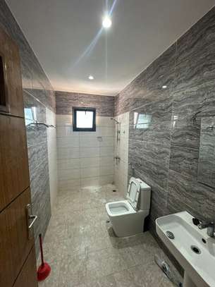 Magnifique appartement de type F4 à louer image 15