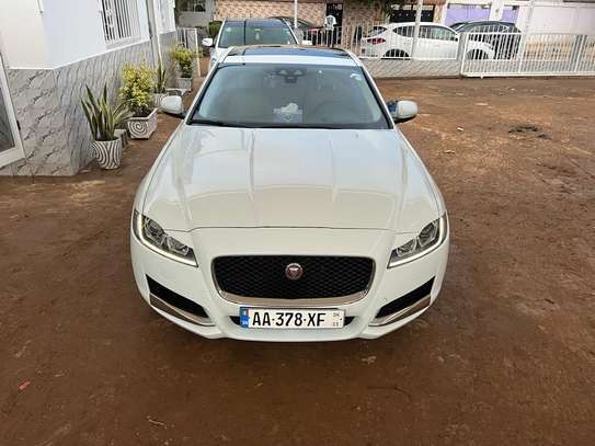 Jaguar XF 2017 full option gasoil image 2