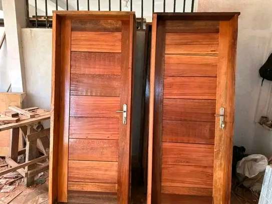PORTE BOIS ROUGE image 10