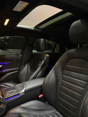 Mercedes-Benz GLC 300 2020 image 3