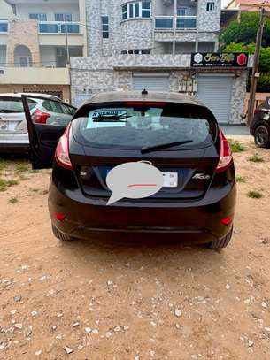 Ford fiesta 2014 image 9