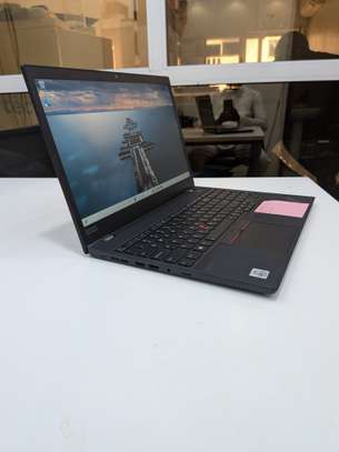 Lenovo T15 15pouces i5 10e 8g de ram 256 image 3