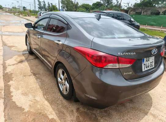 Hyundai Elentra 2013 image 7