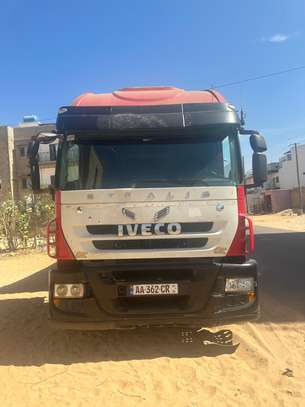 Camion iveco stralis image 6